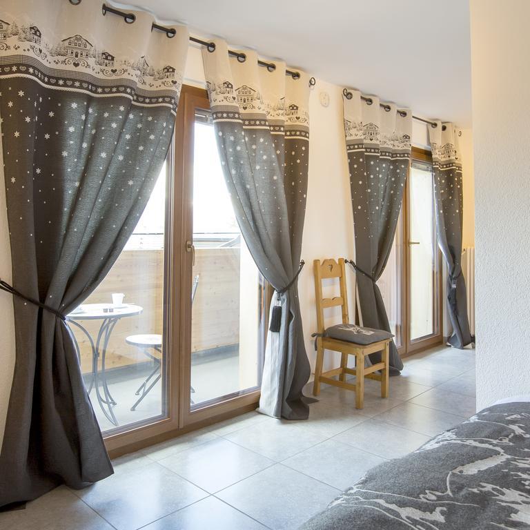 Hotel De Charme La Poste Анзер Экстерьер фото